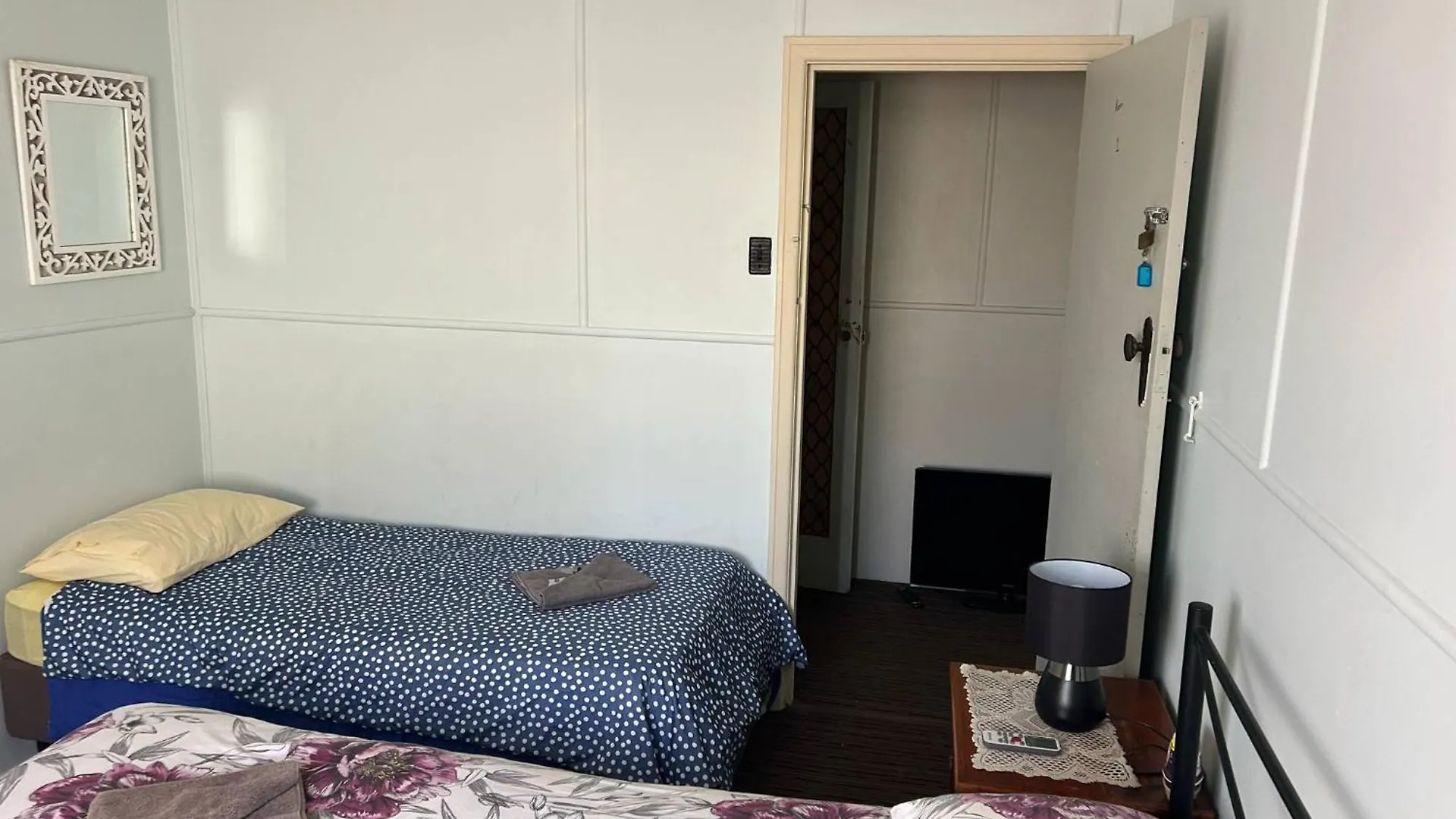 Hotel Gundy Pub & Caravan Park Gundiah